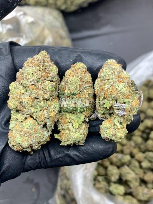 4900022515087288869_121.jpg Strawberry Cough